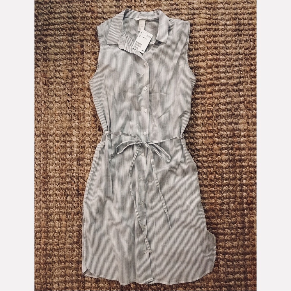 ❌ SOLD ❌ H&M | striped sleeveless shirt dress - Picture 1 of 7